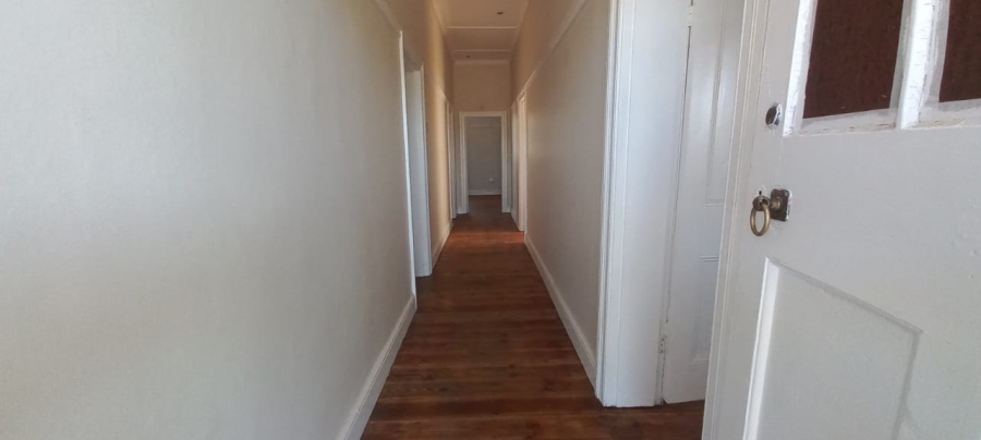 To Let 3 Bedroom Property for Rent in Wetton Western Cape